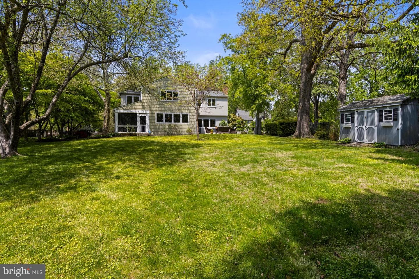 230 E Beechtree Lane photo 50