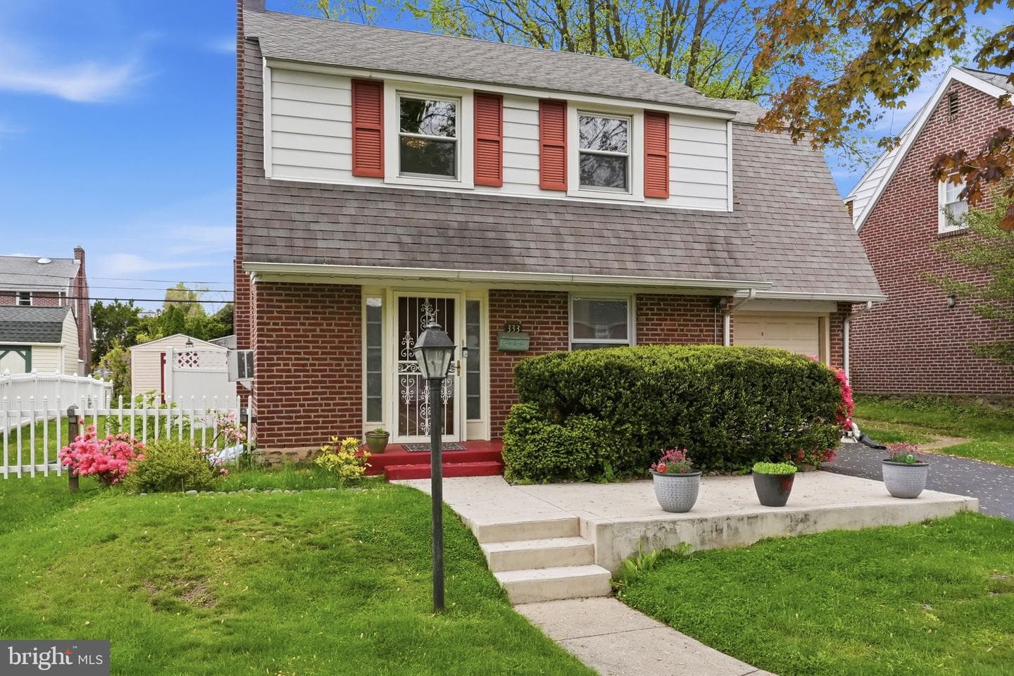 333 E Magnolia Avenue
