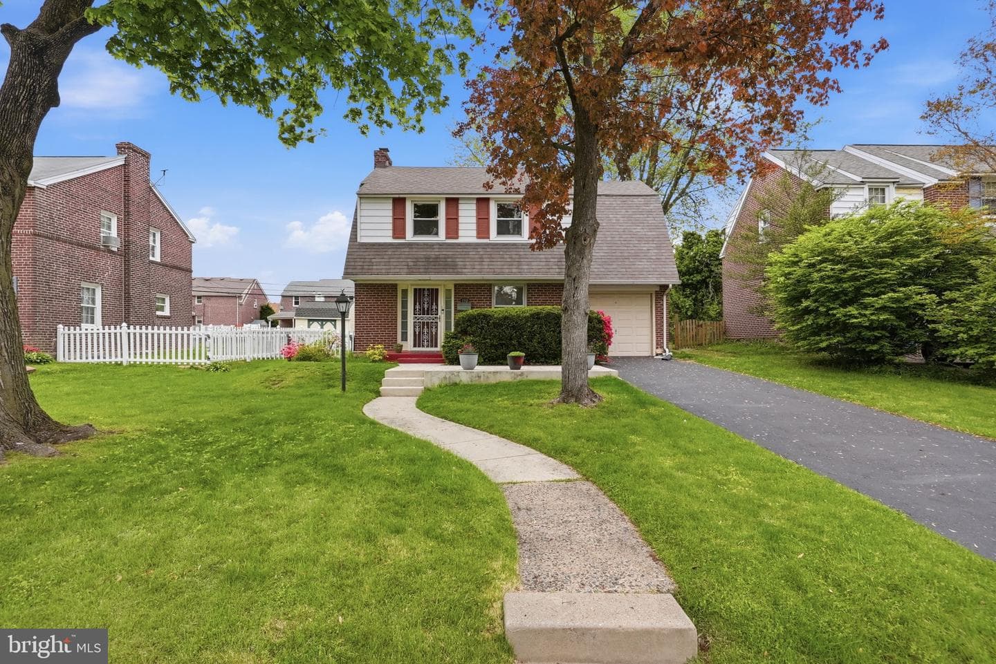 333 E Magnolia Avenue photo 3