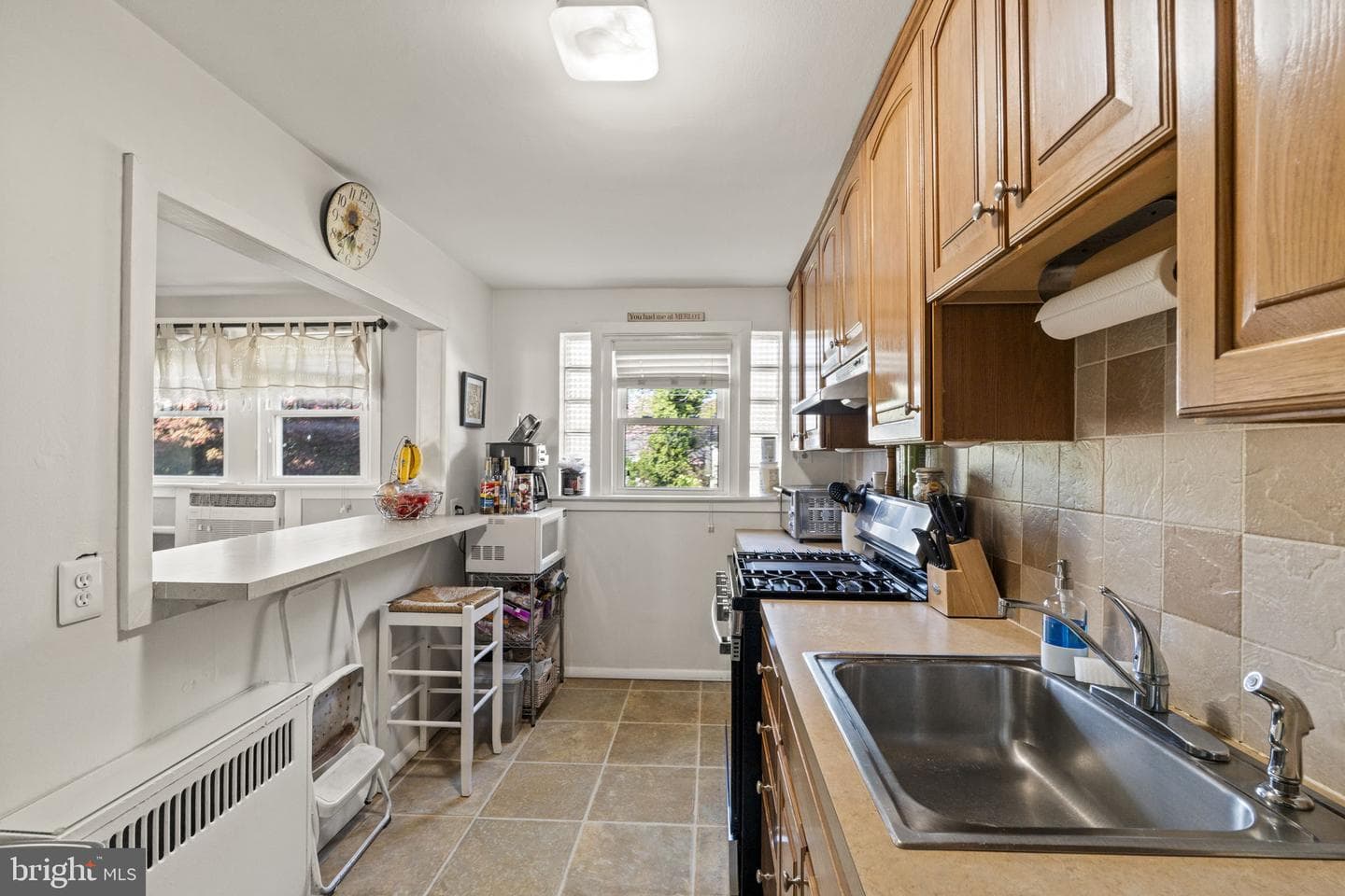 337 Abbey Terrace photo 8