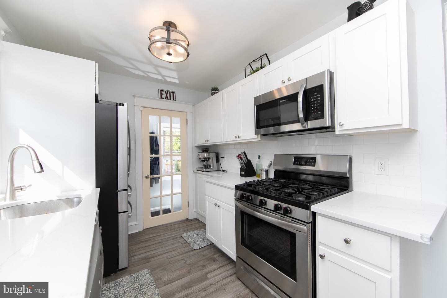 1028 N Providence Road photo 16