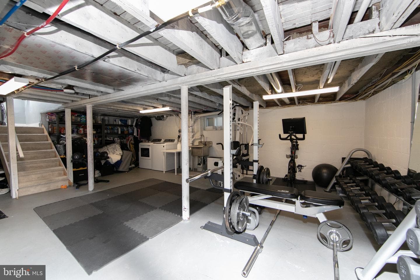 1028 N Providence Road photo 34