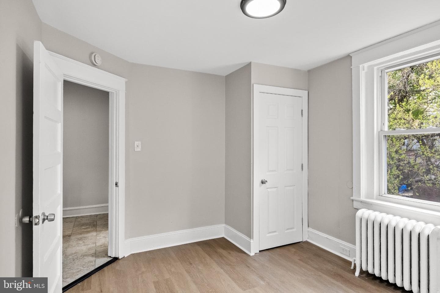 109 E 24th Street photo 21