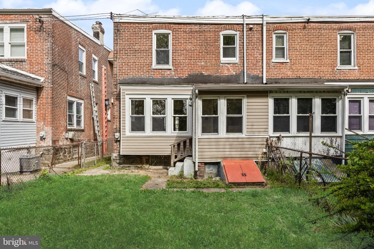 109 E 24th Street photo 25