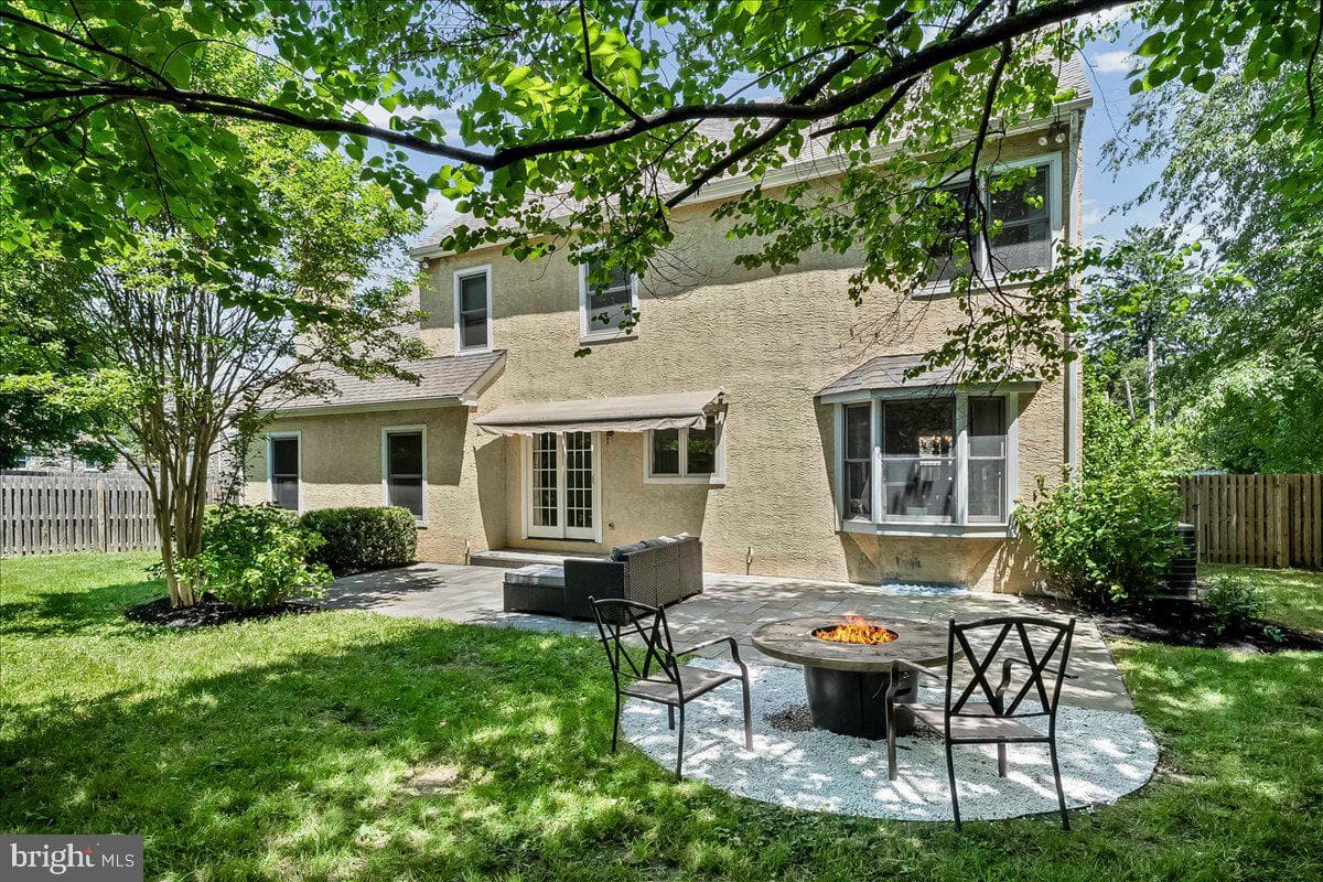 252 Highland Avenue photo 30