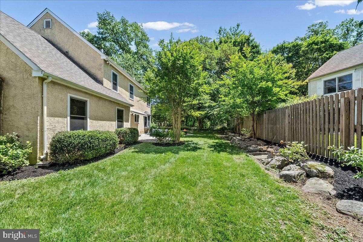 252 Highland Avenue photo 34