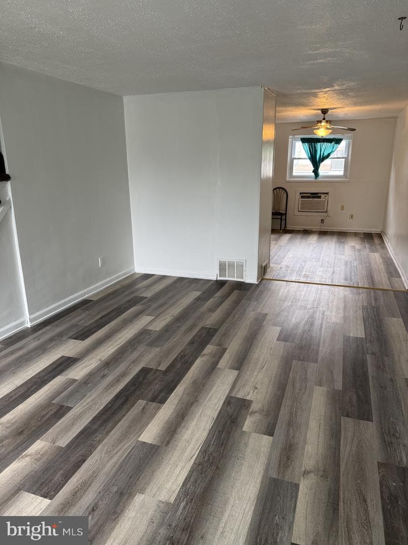 927 Grant Road, Folcroft