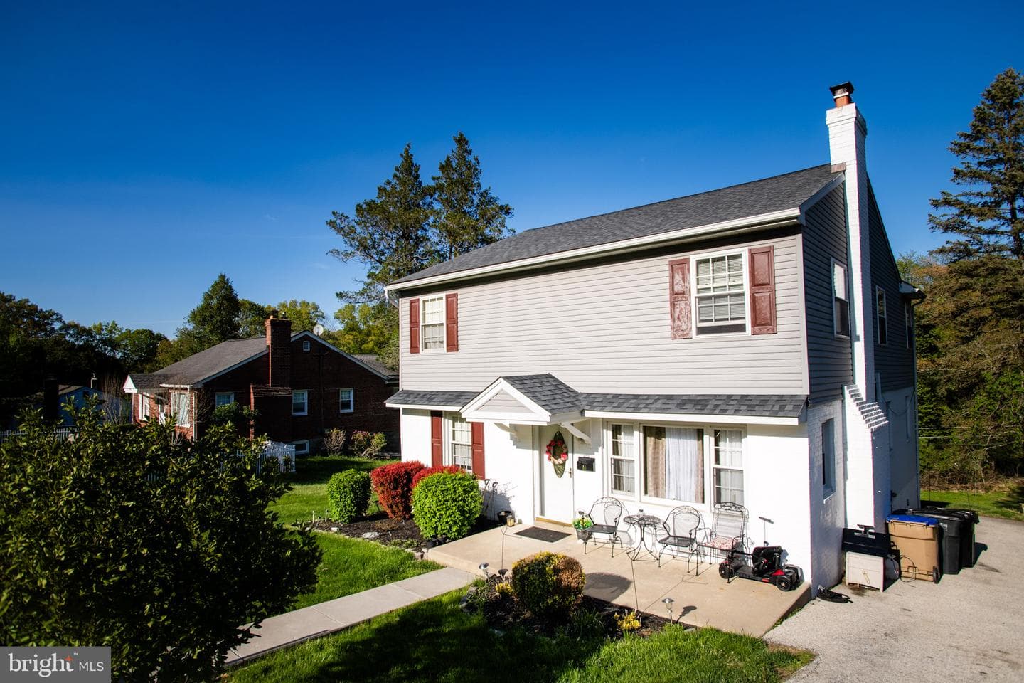 45 Radnor Drive photo 3