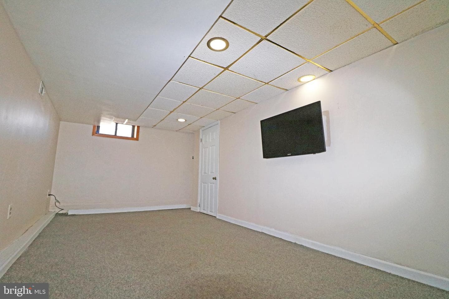 765 Bennington Road photo 29