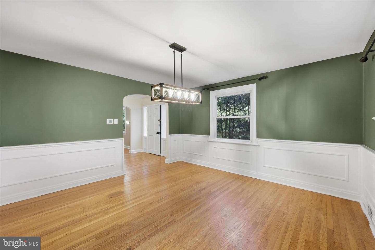 143 Bryn Mawr Avenue photo 4