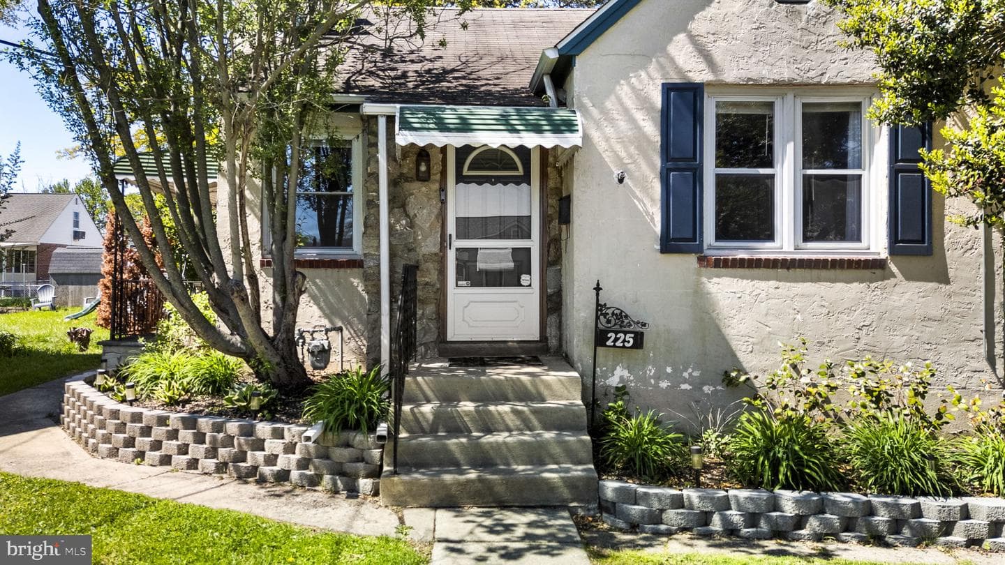 225 Folsom Avenue, Folsom