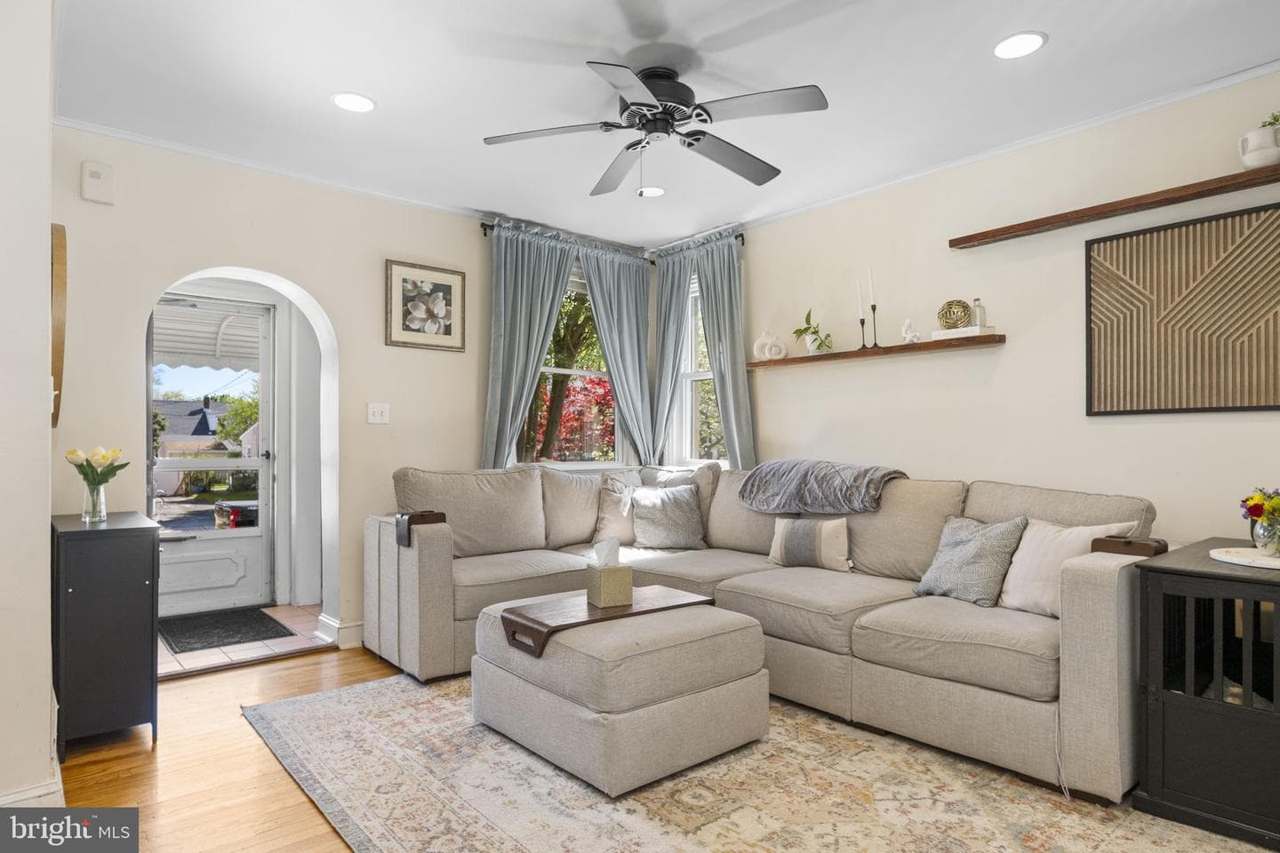 225 Folsom Avenue photo 4