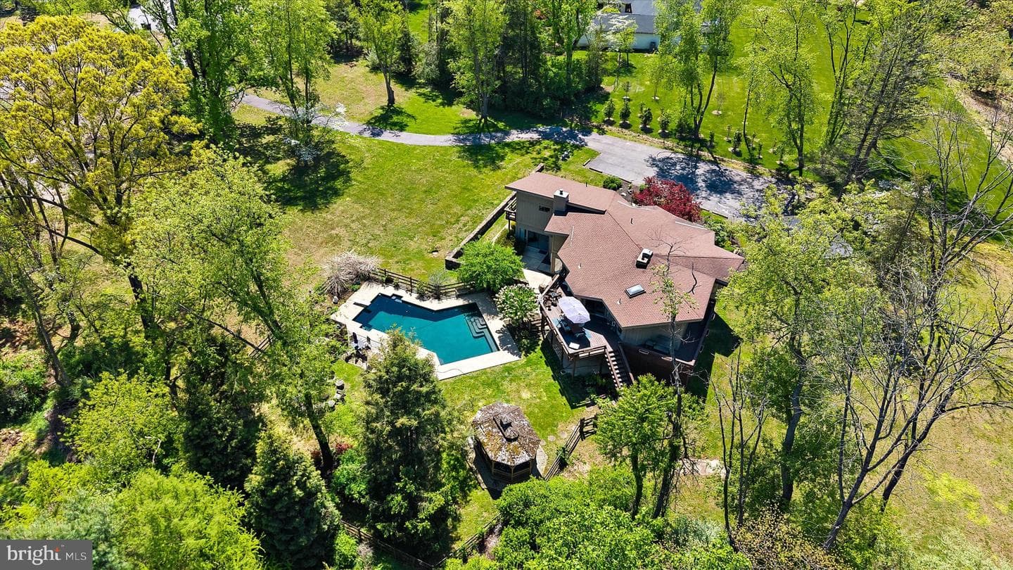 13 Wilderness Way photo 59