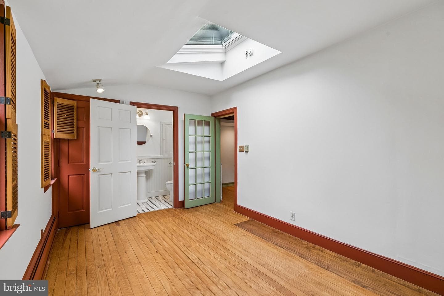 1139 Fairview Road photo 10