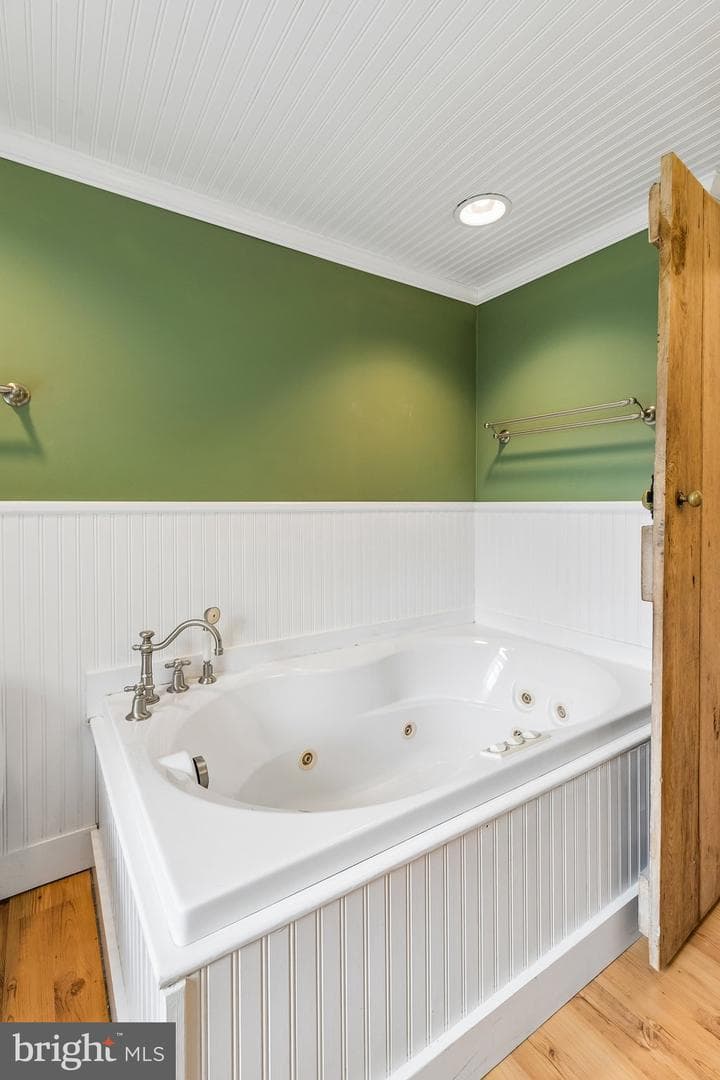 1139 Fairview Road photo 23