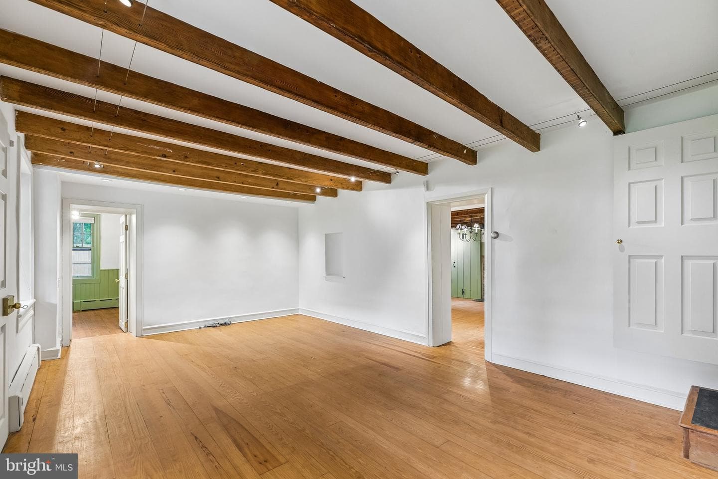 1139 Fairview Road photo 3