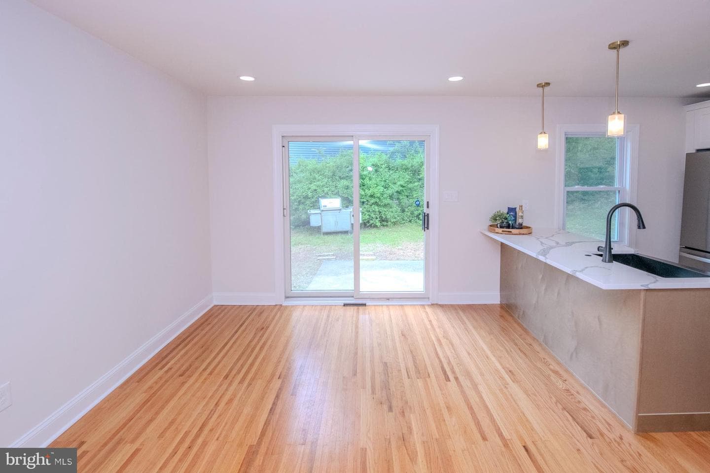 413 Ellis Road photo 11