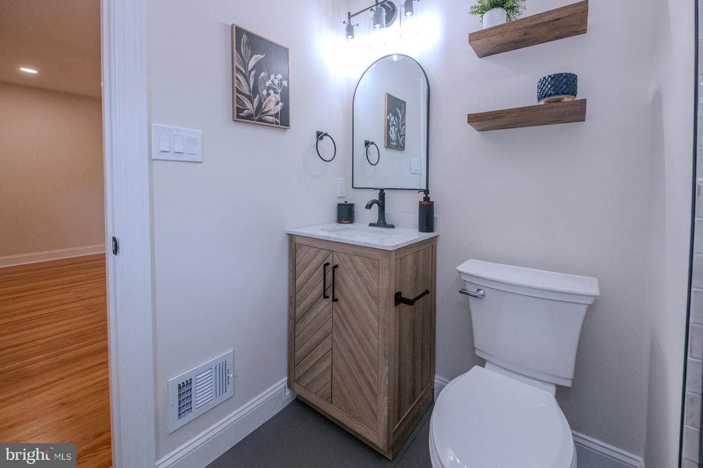 413 Ellis Road photo 21