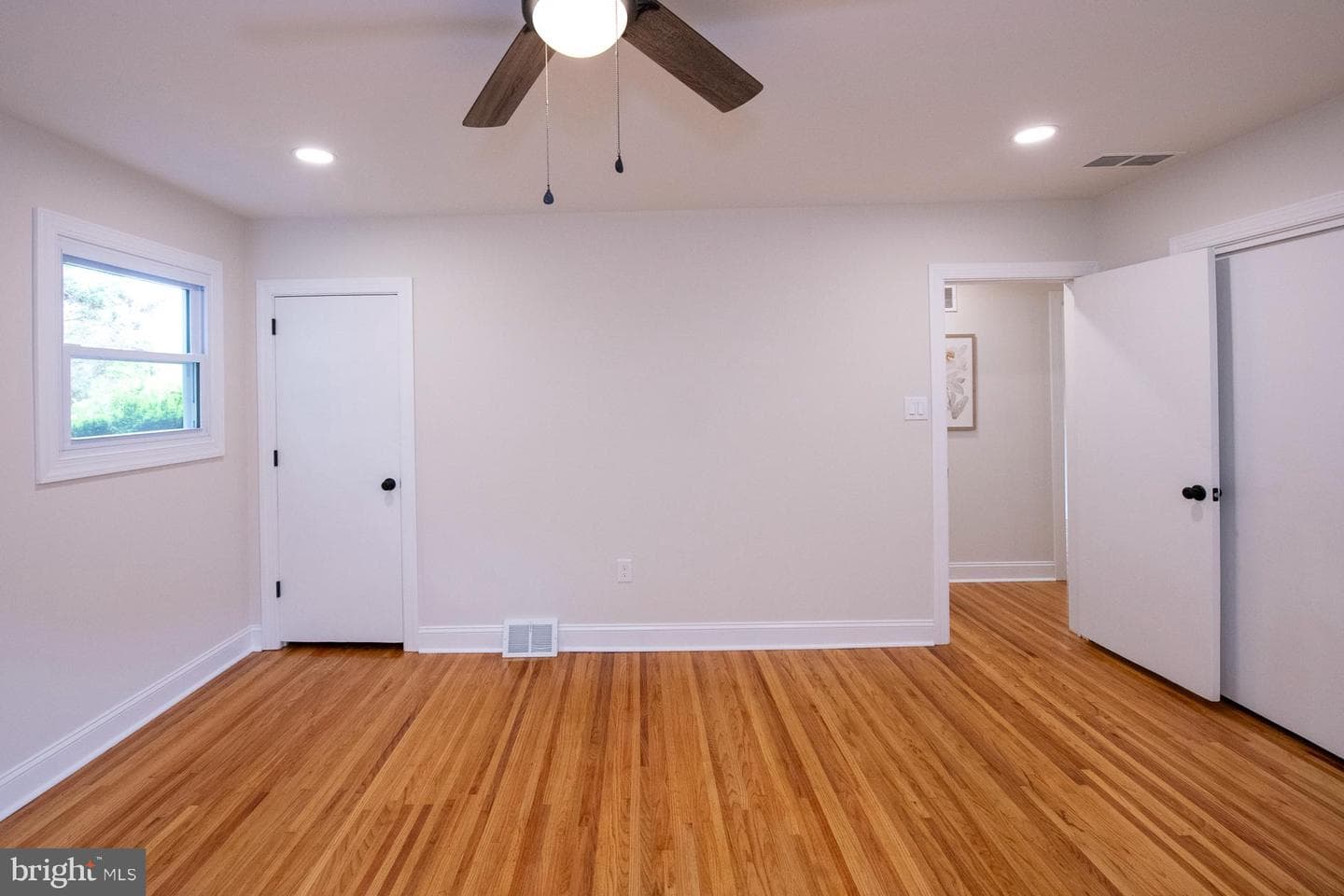 413 Ellis Road photo 26