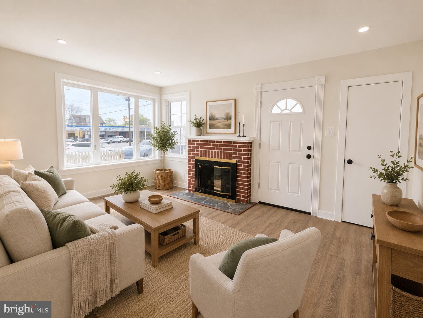 310 Swarthmore Avenue photo 3