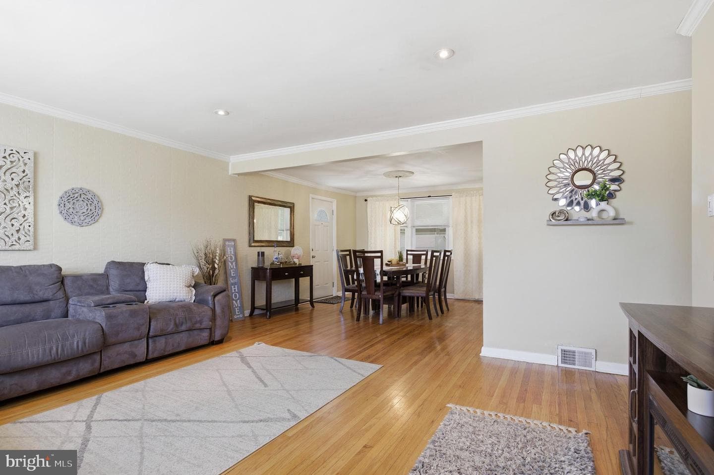 109 Shubrook Lane photo 4