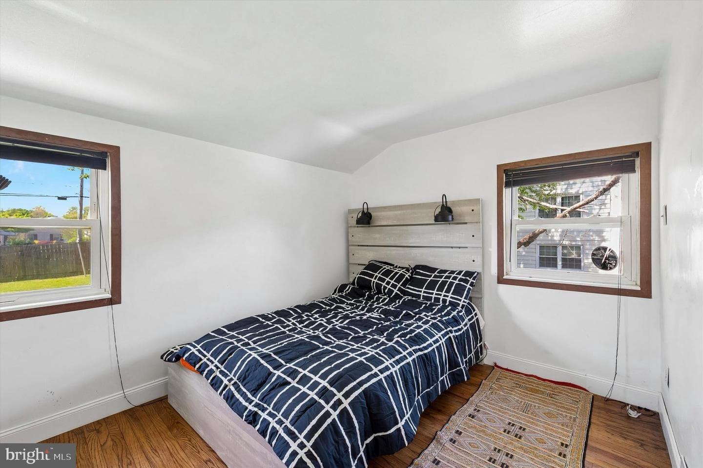 5 Stuart Drive photo 17