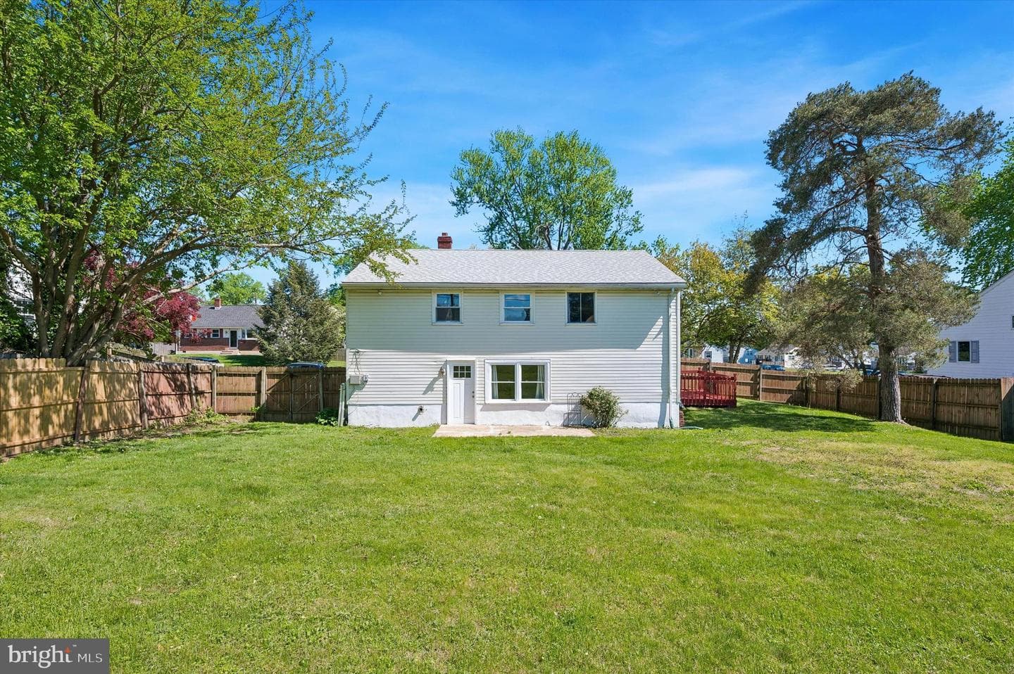 5 Stuart Drive photo 25