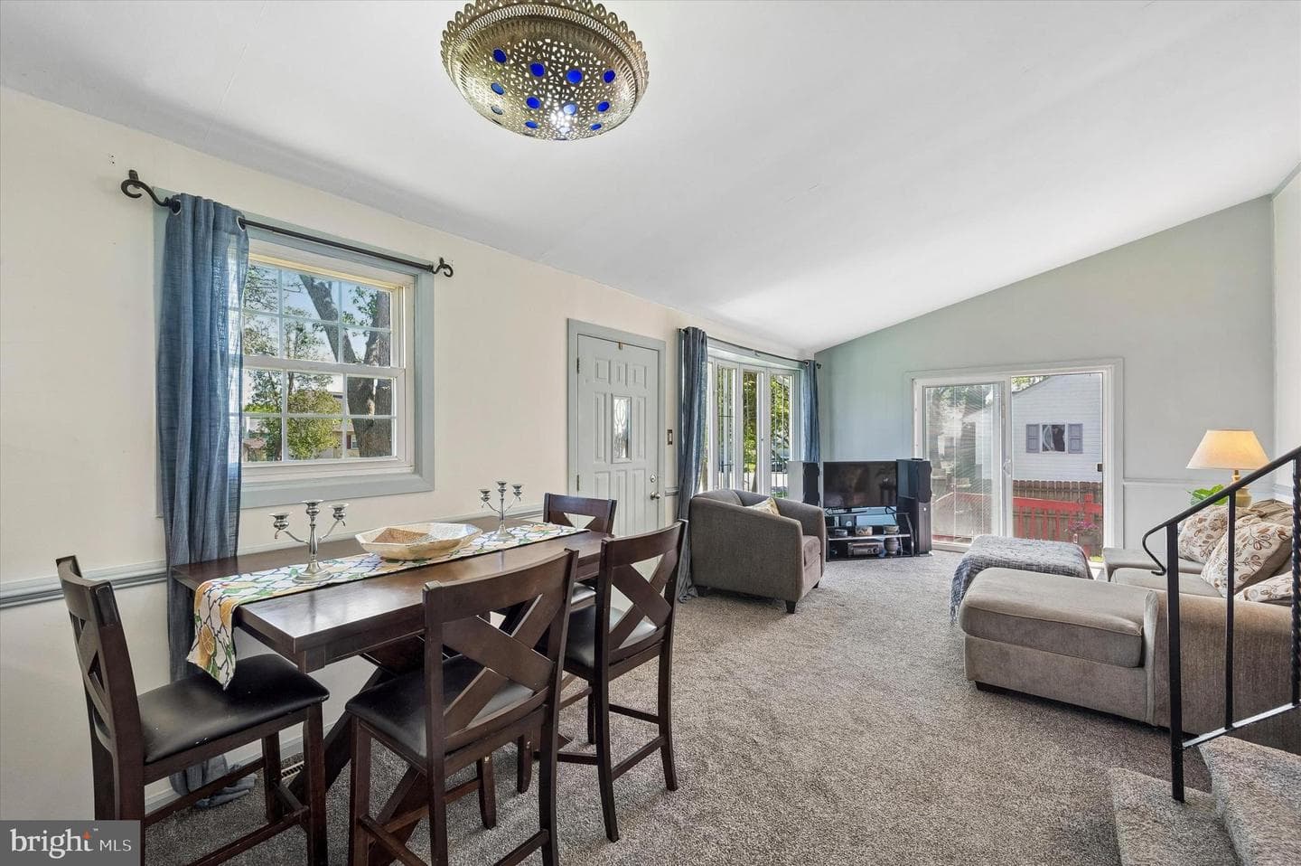 5 Stuart Drive photo 8