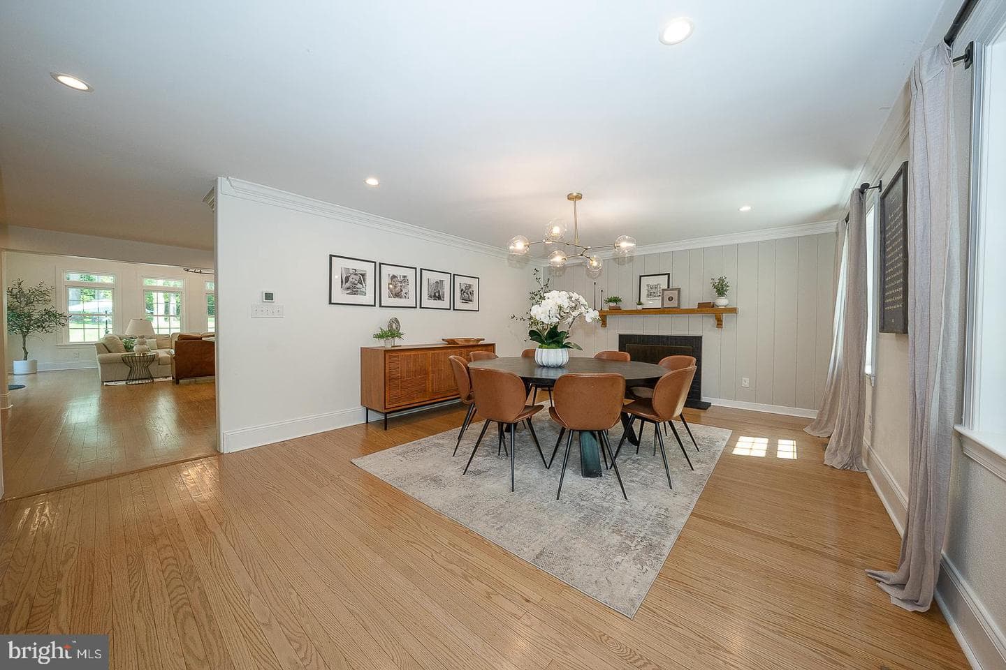 311 Oak Hill Lane photo 2