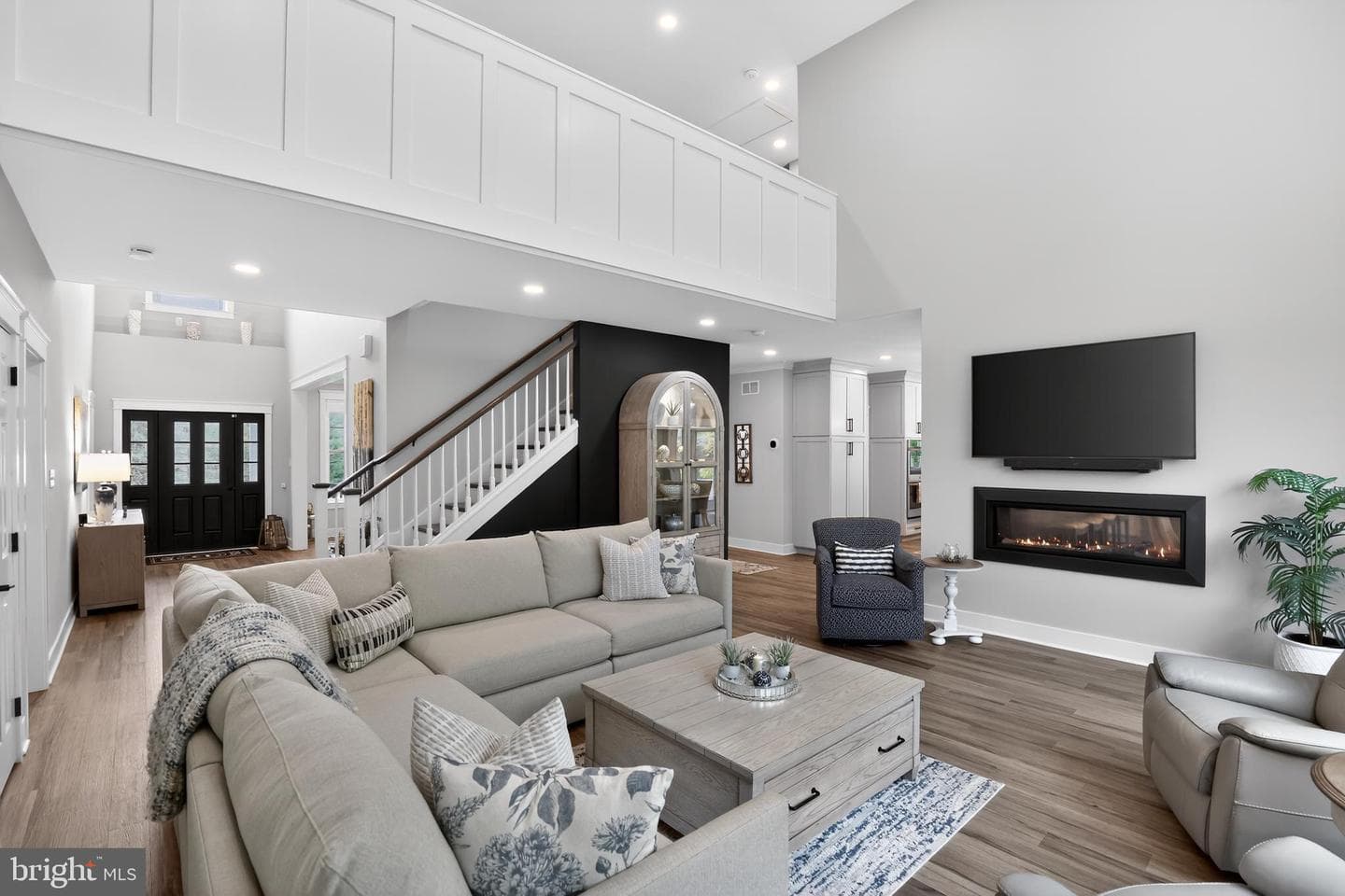 496 Darlington Road photo 6