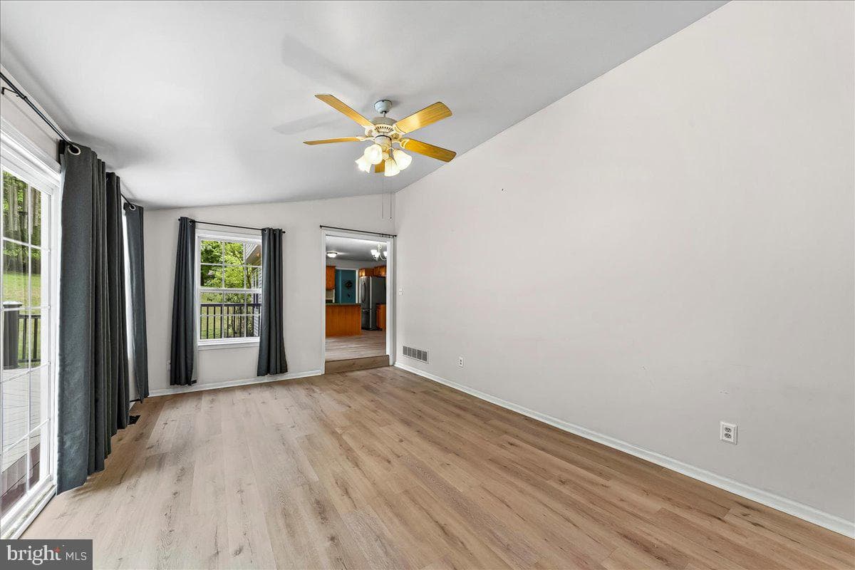 3174 William Road photo 19