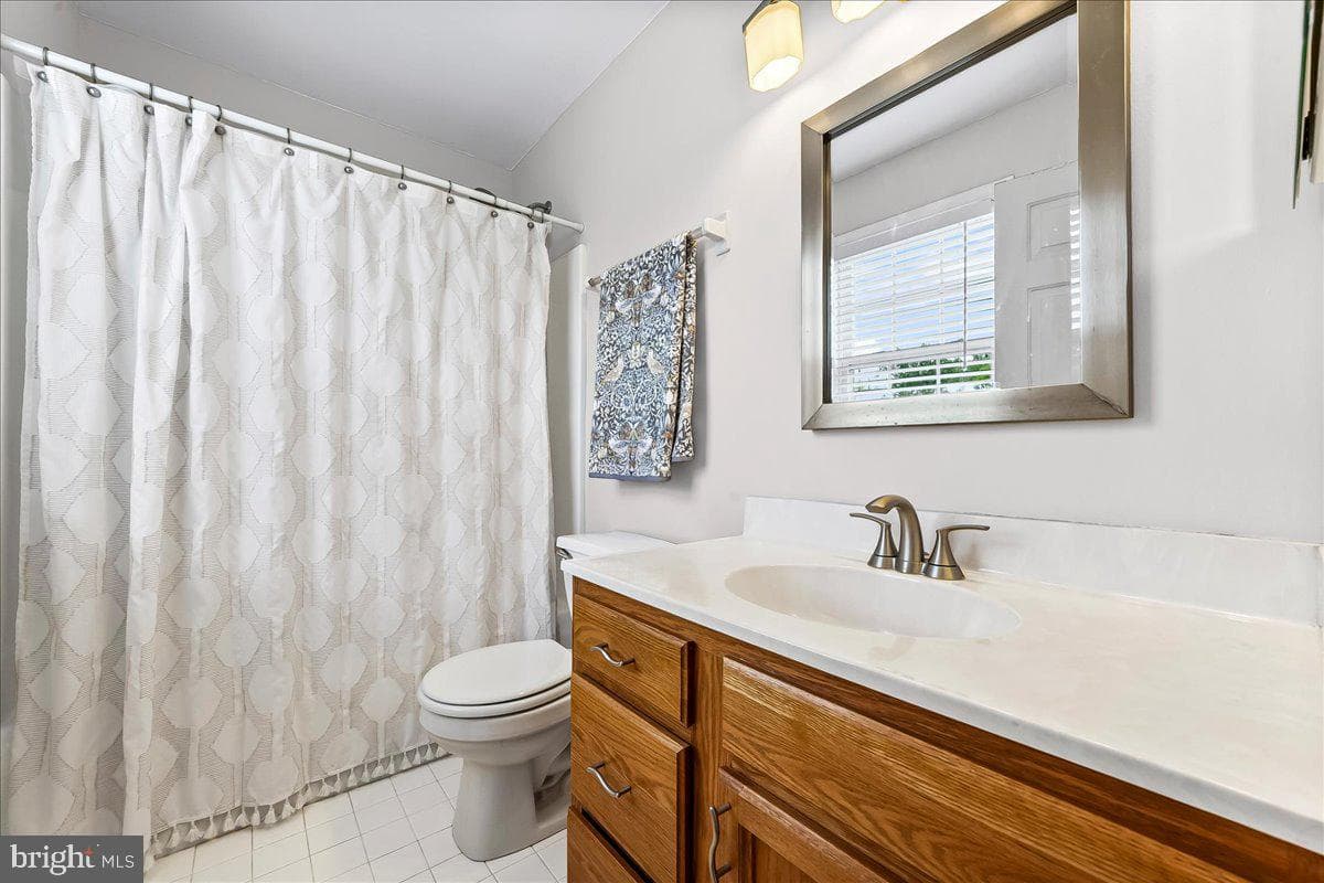 3174 William Road photo 25