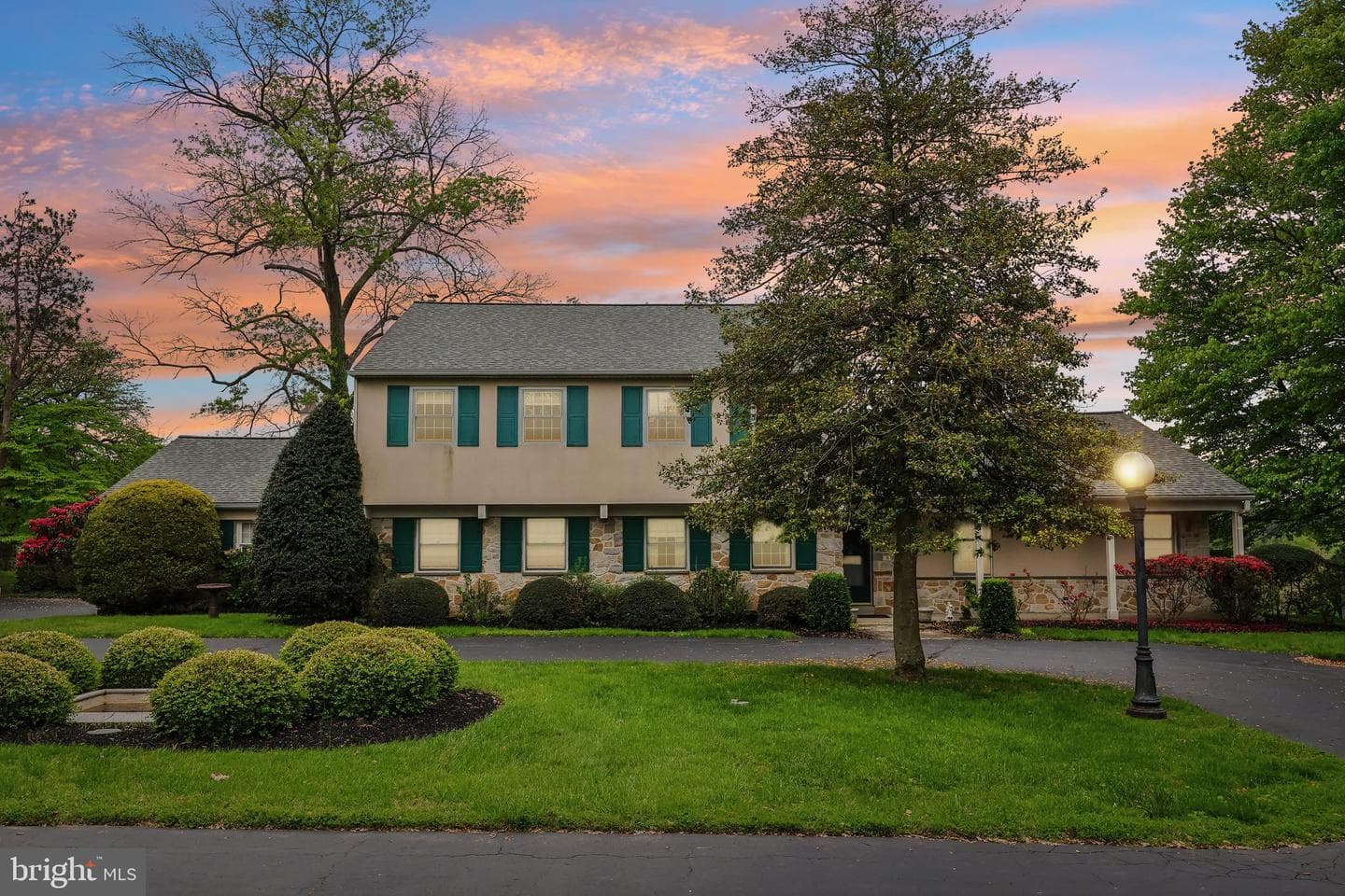 983 Palmers Mill Road, Media