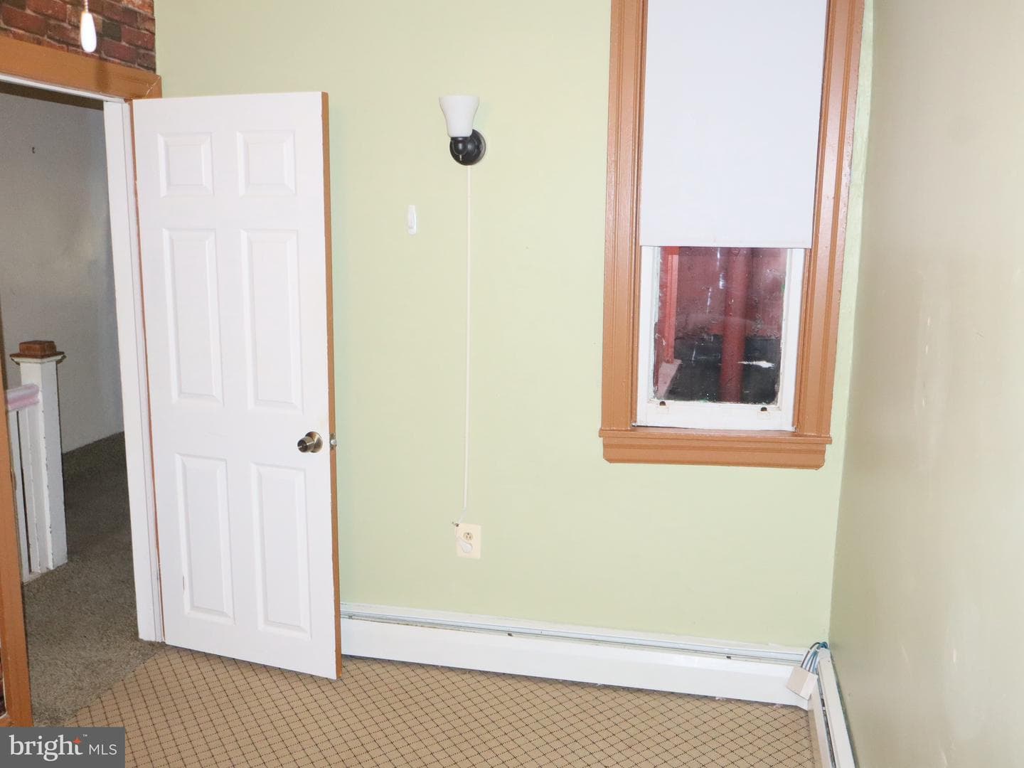 230 N Sycamore Avenue photo 14