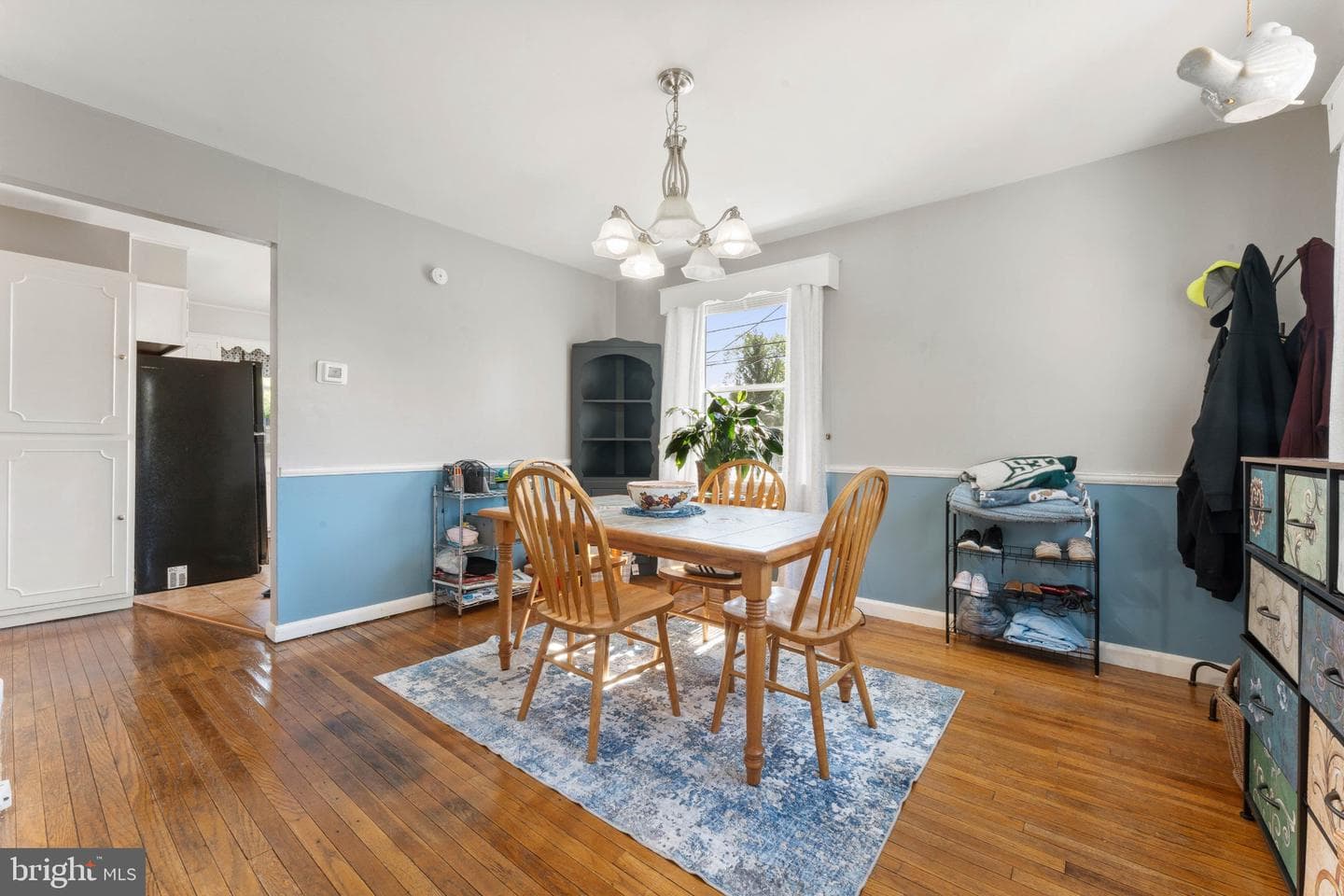329 Ashland Avenue photo 16