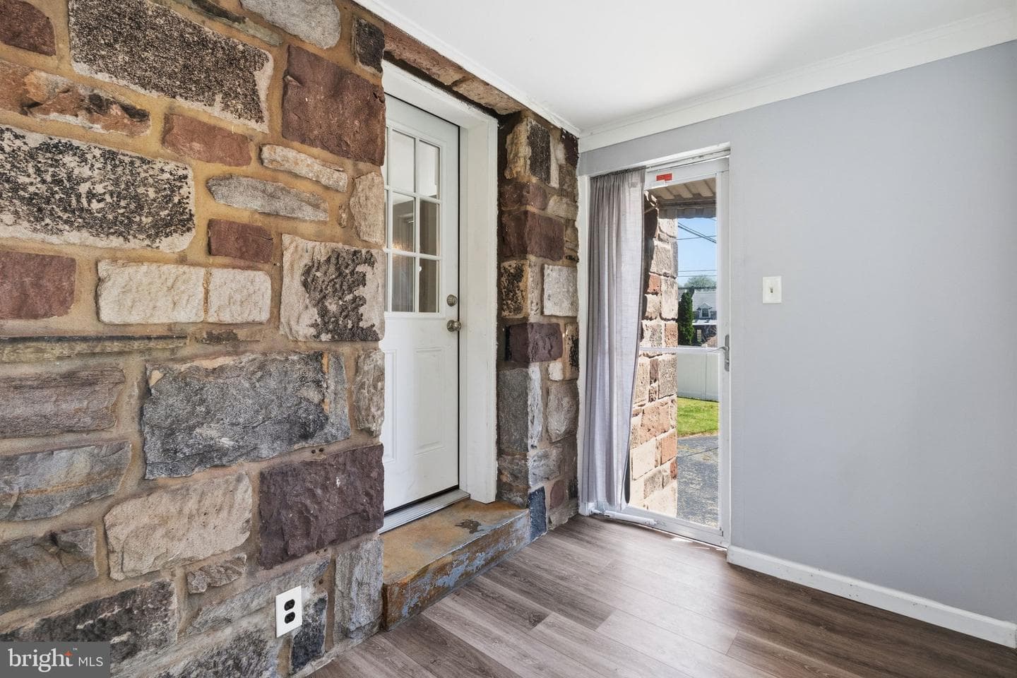525 Broadview Road photo 24