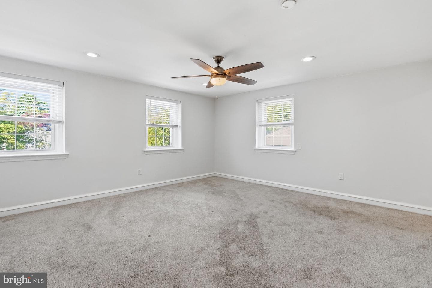 525 Broadview Road photo 26