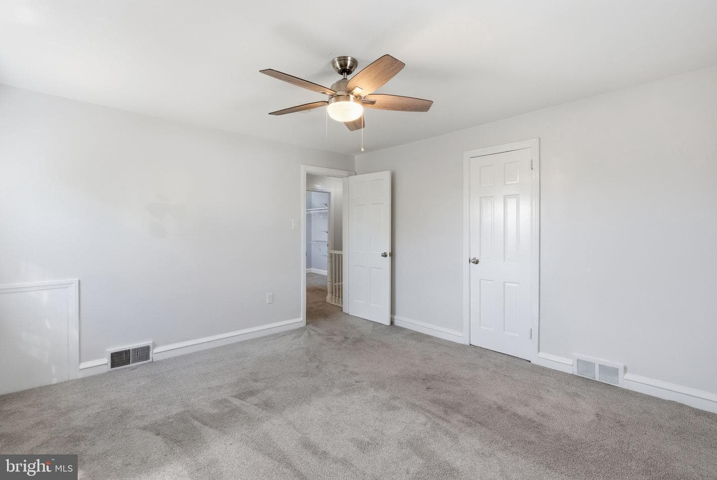 525 Broadview Road photo 27