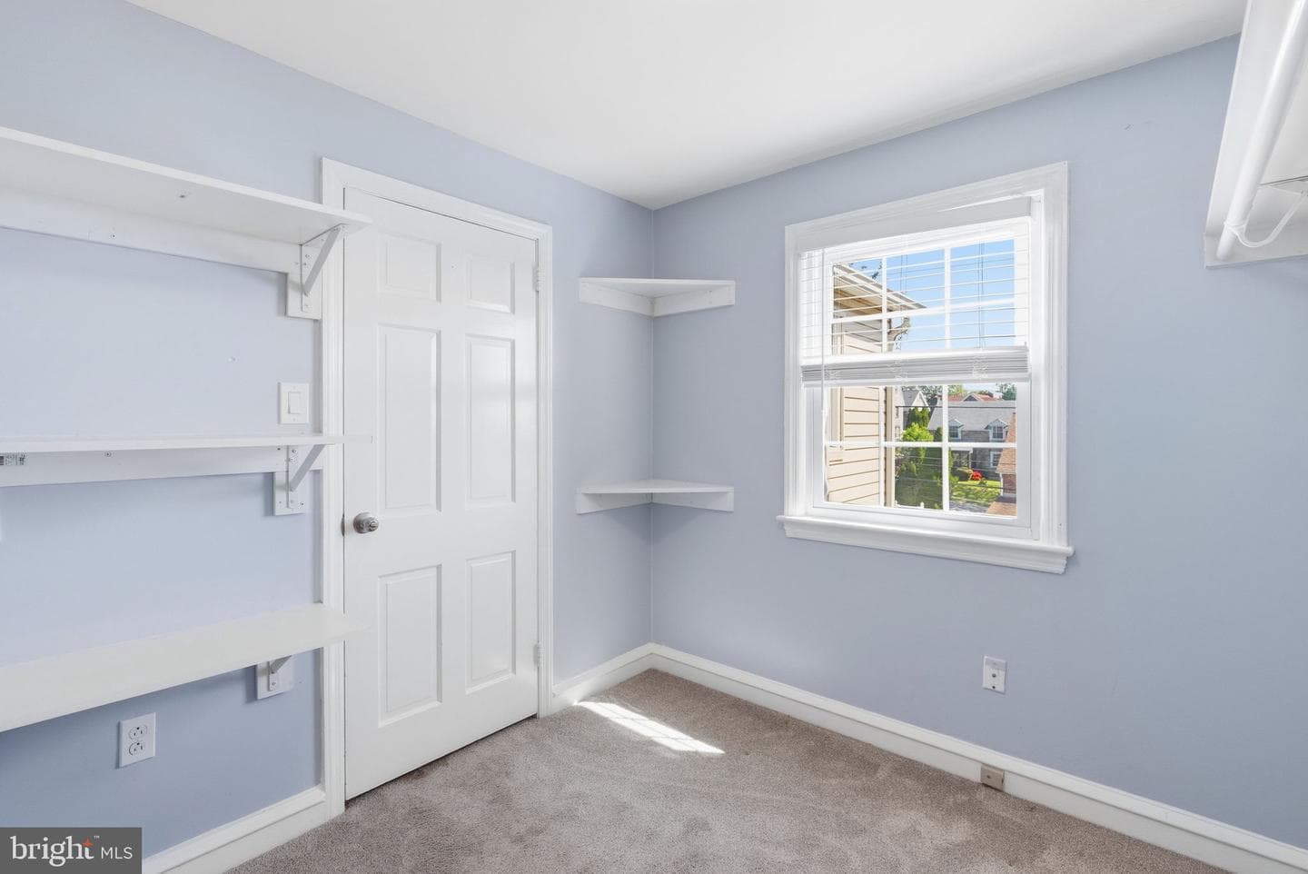 525 Broadview Road photo 32