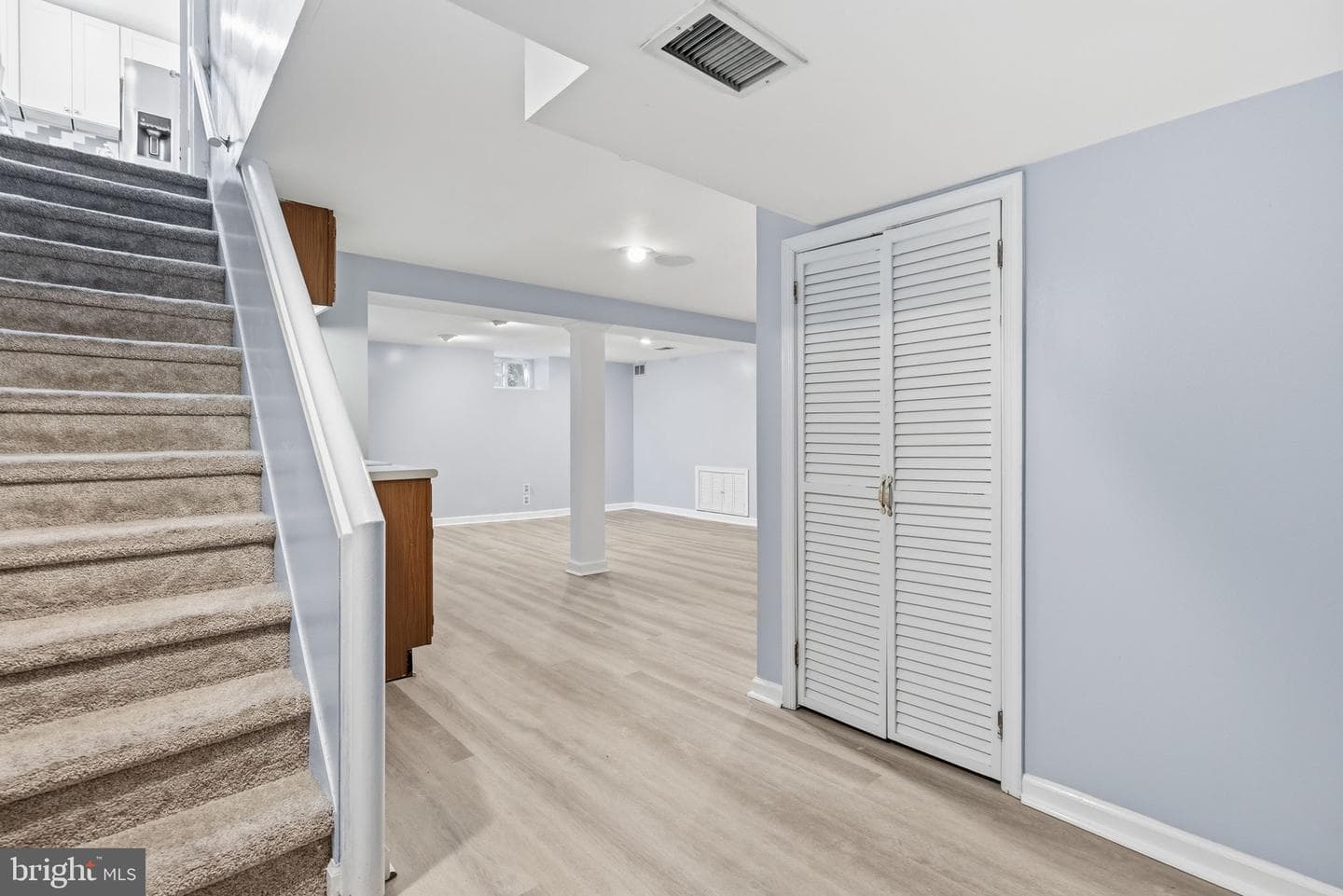 525 Broadview Road photo 34