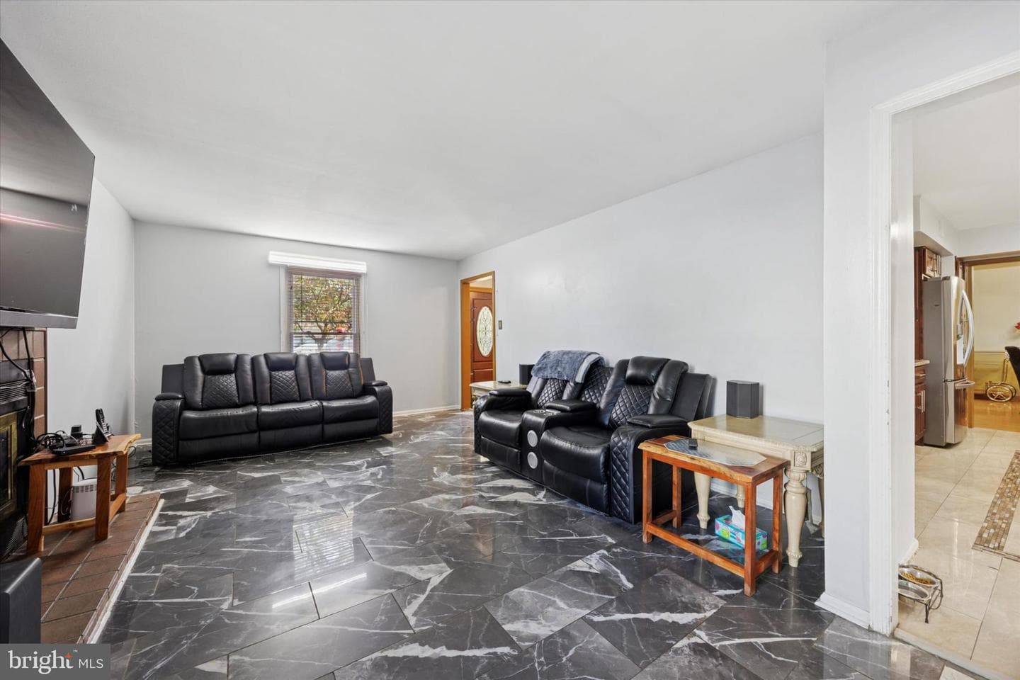 506 Flora Circle photo 10