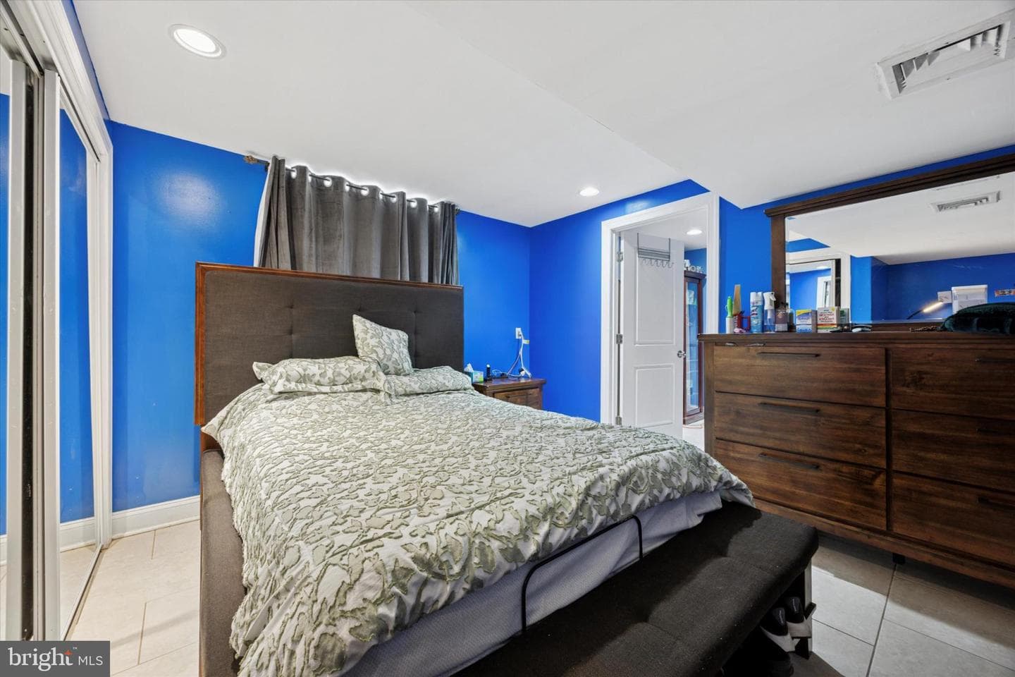 506 Flora Circle photo 32