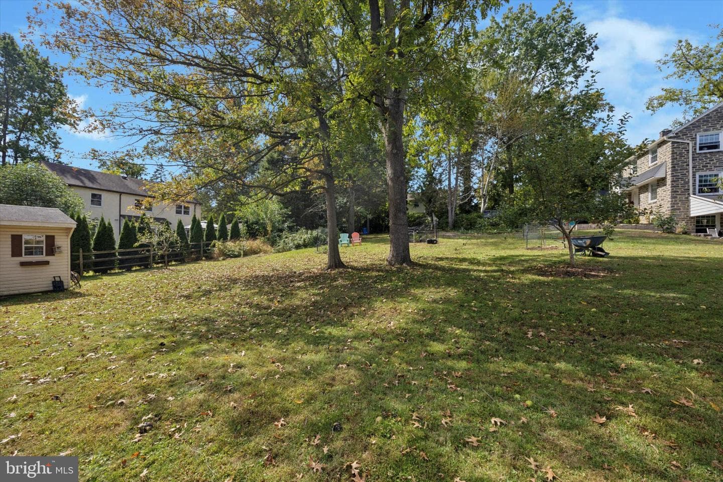 506 Flora Circle photo 34