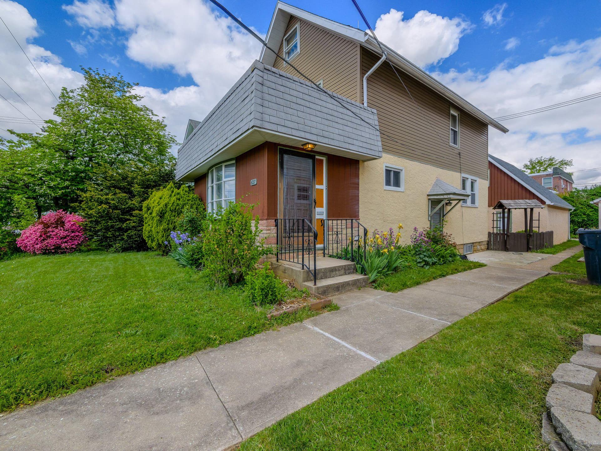 627 W Gardner Avenue photo 3