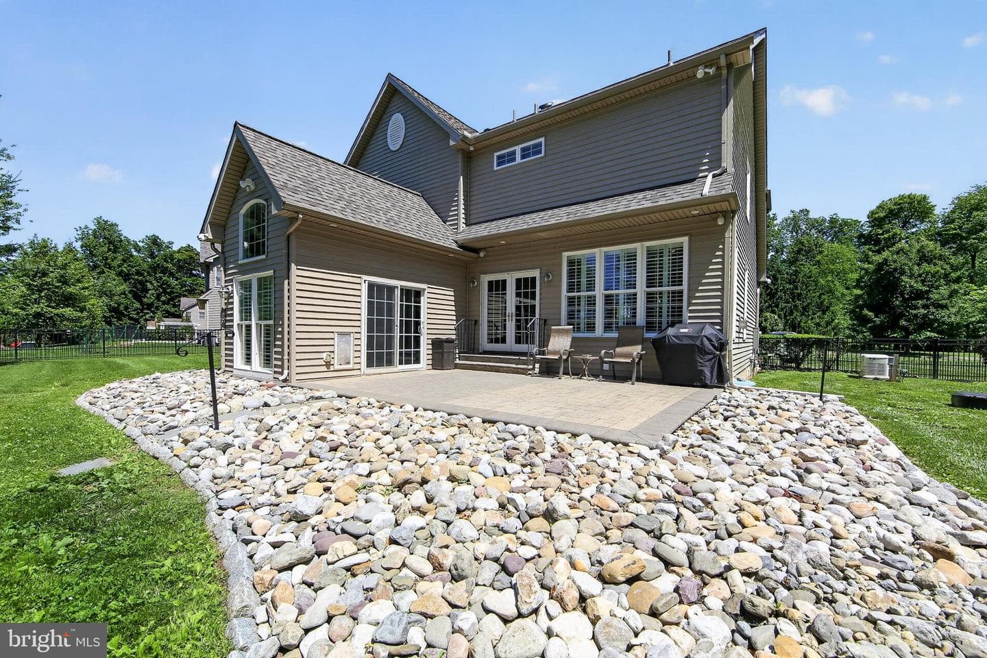 10 Kenmore Lane photo 52