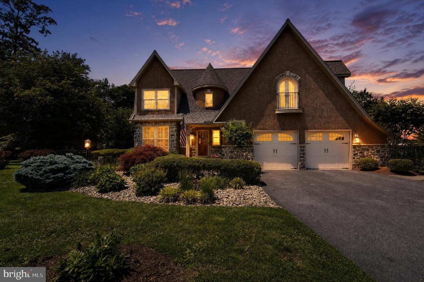 10 Kenmore Lane photo 58
