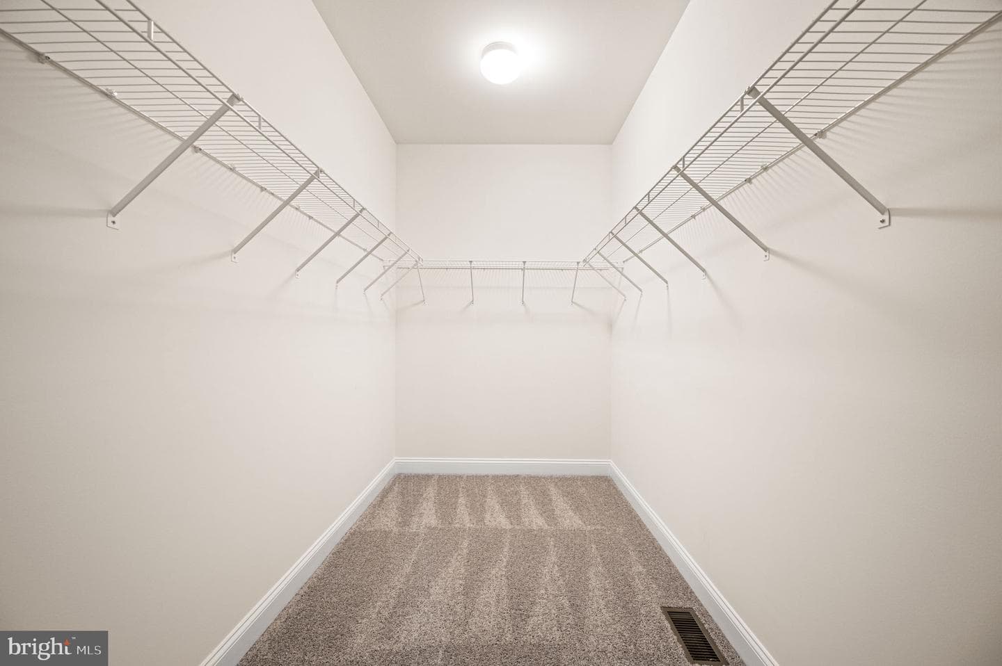 3158 Woods Edge Drive photo 30