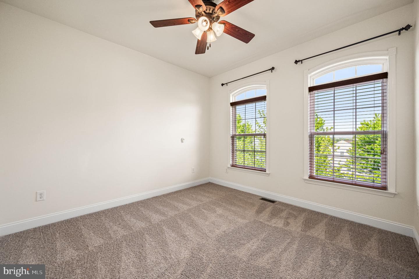 3158 Woods Edge Drive photo 31