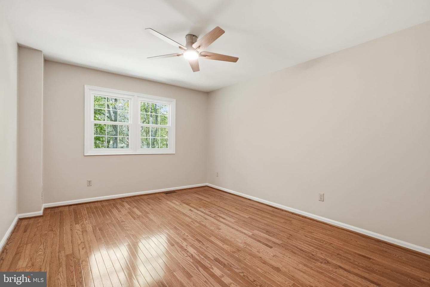 108 Carter Way photo 32