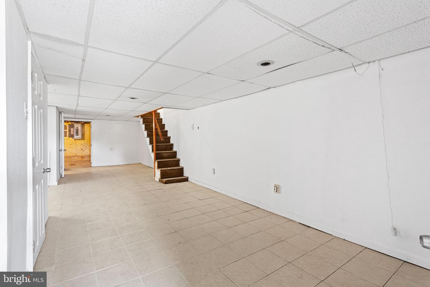 416 Pusey Avenue photo 13
